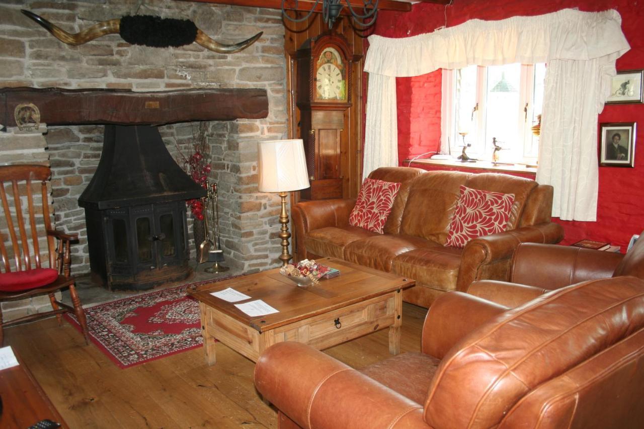 Barn Cottage - Farm Park Stay With Hot Tub Swansea Esterno foto