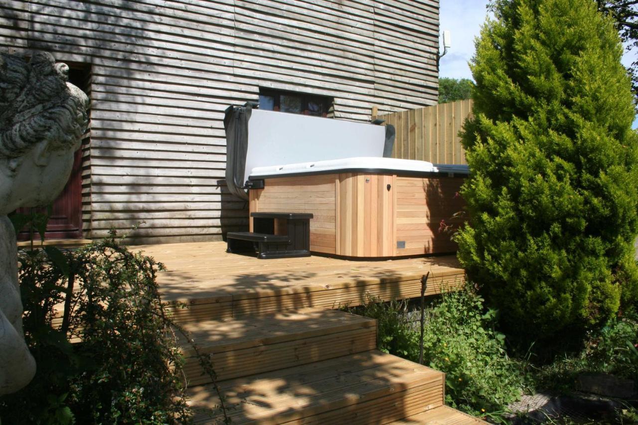 Barn Cottage - Farm Park Stay With Hot Tub Swansea Esterno foto